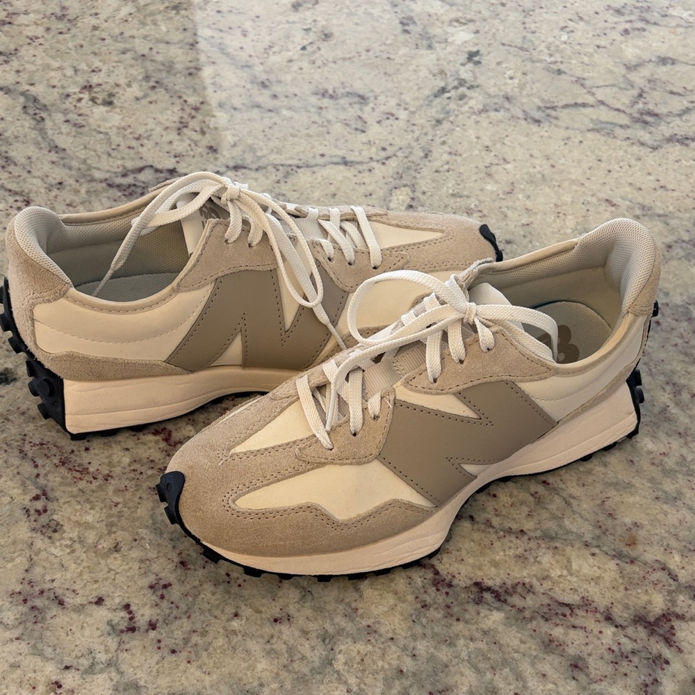 New Balance 327 Tan and White Athletic Shoes